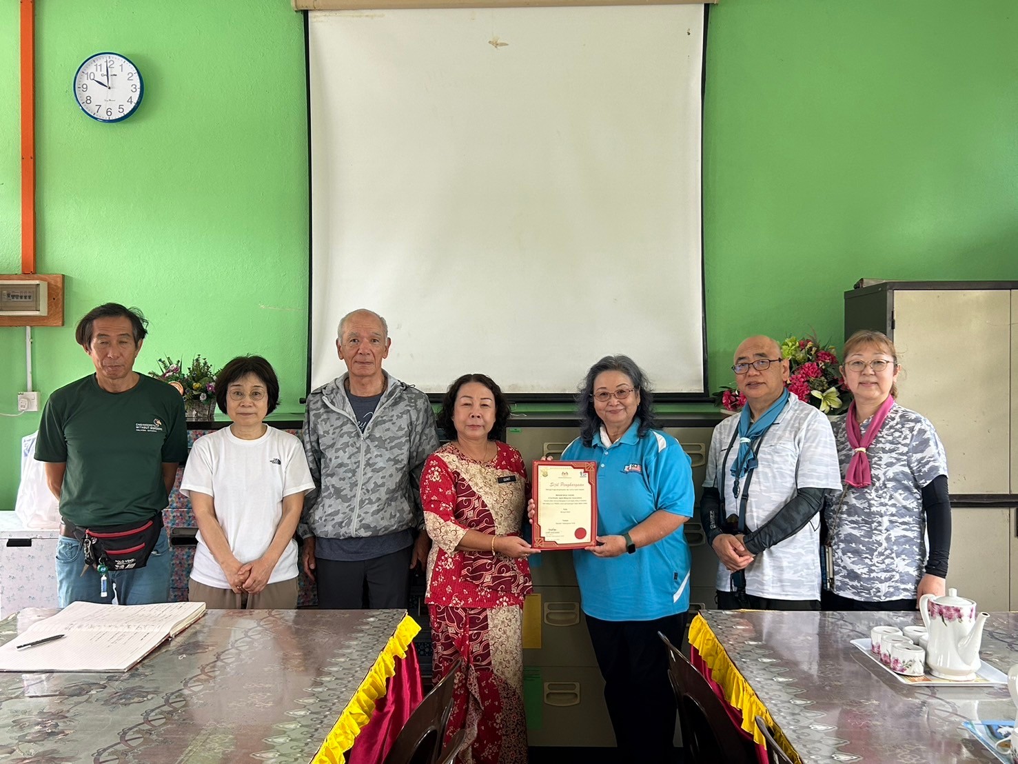 Visiting an elementary school in the project area